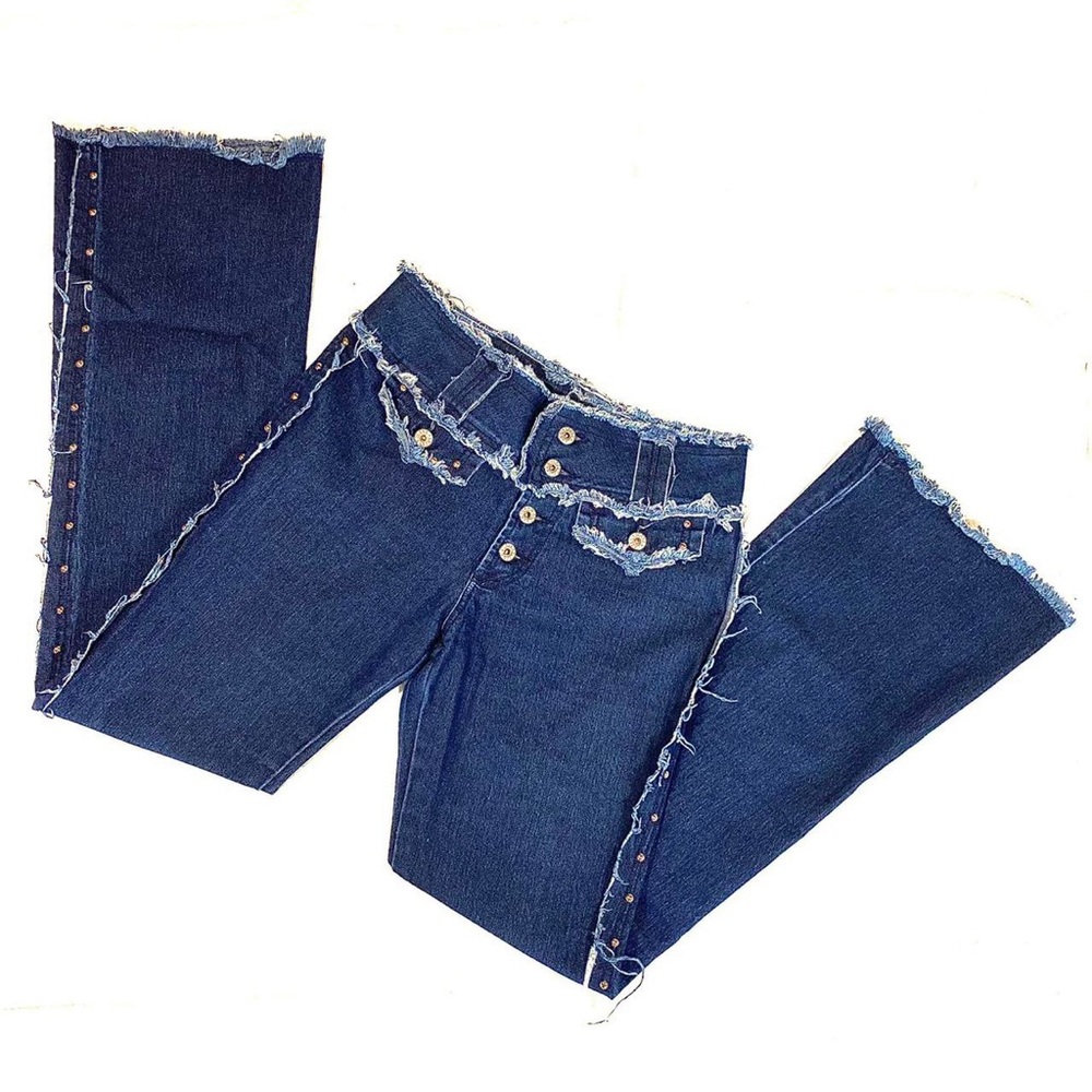Y2K MID RISE FLARE BLUE JEANS SIZE 30